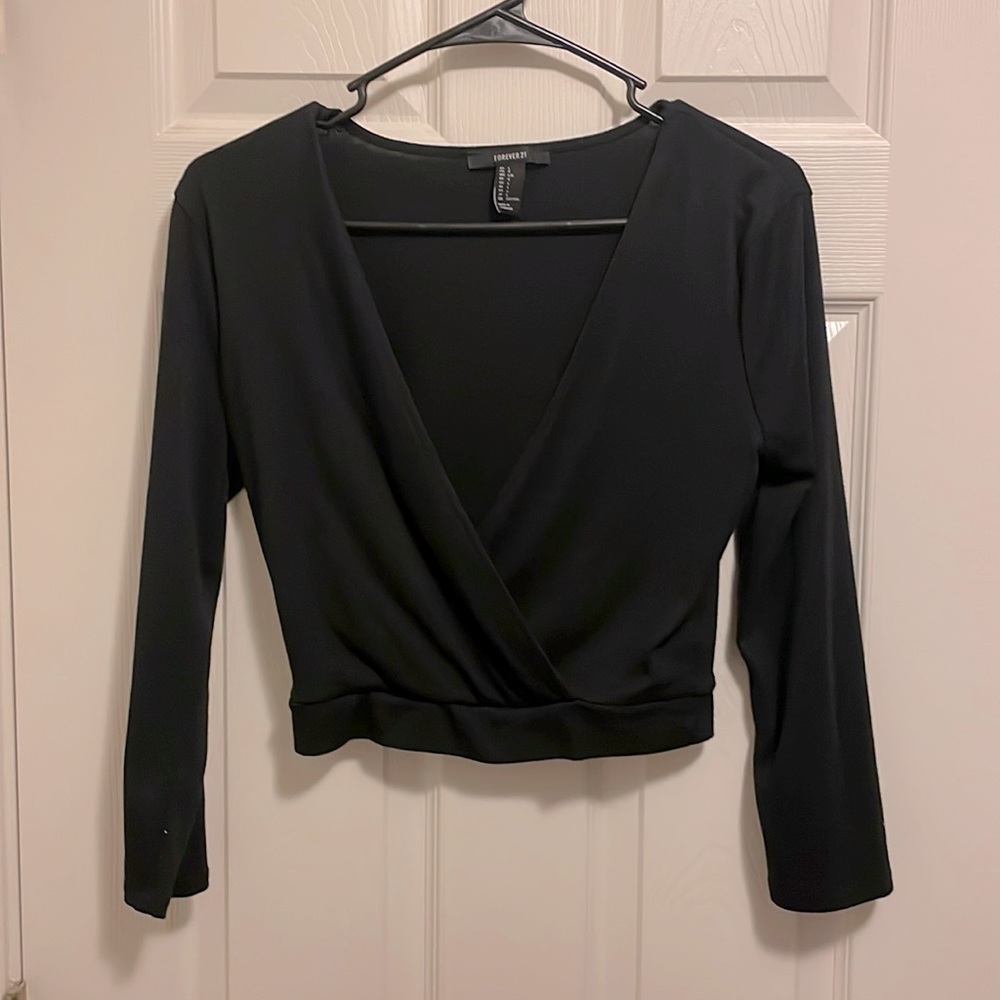 Forever 21 long sleeve crop